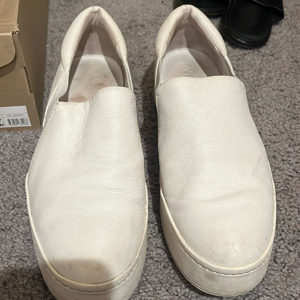 White leather Vince